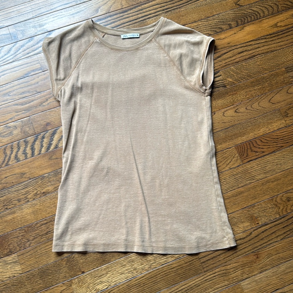 Zara camel Tee